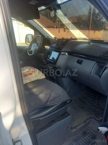 Mercedes Vito 2009, 400,000 km - 2.2 l - Lənkəran