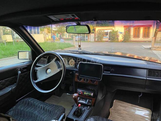 Mercedes 190 1991, 299,000 km - 2.0 l - Lənkəran