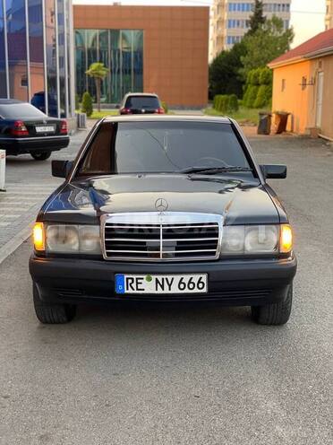 Mercedes 190 1991, 299,000 km - 2.0 l - Lənkəran