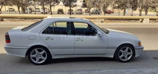 Mercedes C 230 1999, 197,000 km - 2.3 l - Bakı