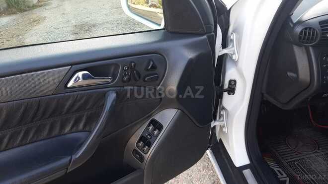 Mercedes C 240 2001, 215,000 km - 2.6 л - Şirvan
