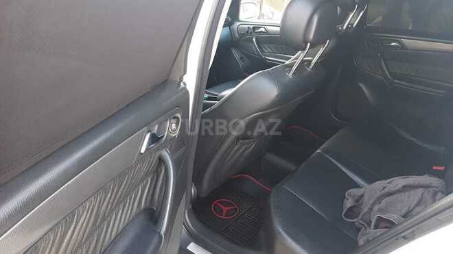 Mercedes C 240 2001, 215,000 km - 2.6 л - Şirvan