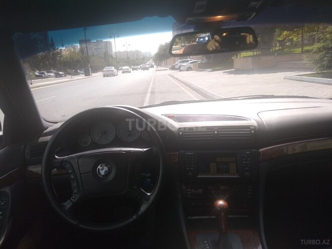 BMW 740 2000, 138,600 km - 4.4 l - Bakı