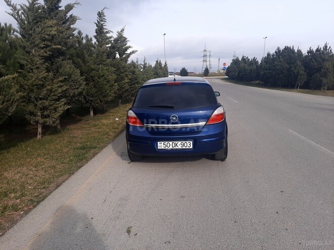 Opel Astra 2006, 155,000 km - 1.4 л - Sumqayıt