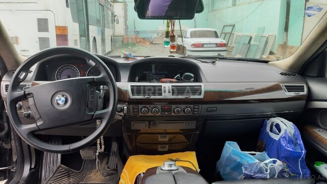 BMW 735 2002, 436,000 km - 3.5 l - Bakı