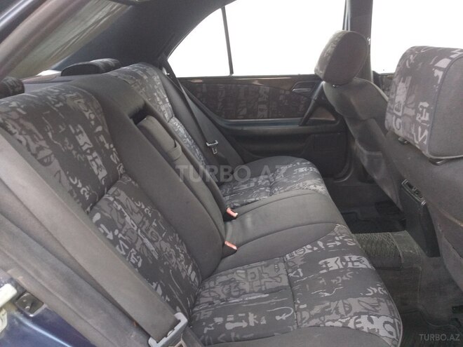 Mercedes E 230 1996, 542,000 km - 2.3 l - Bakı