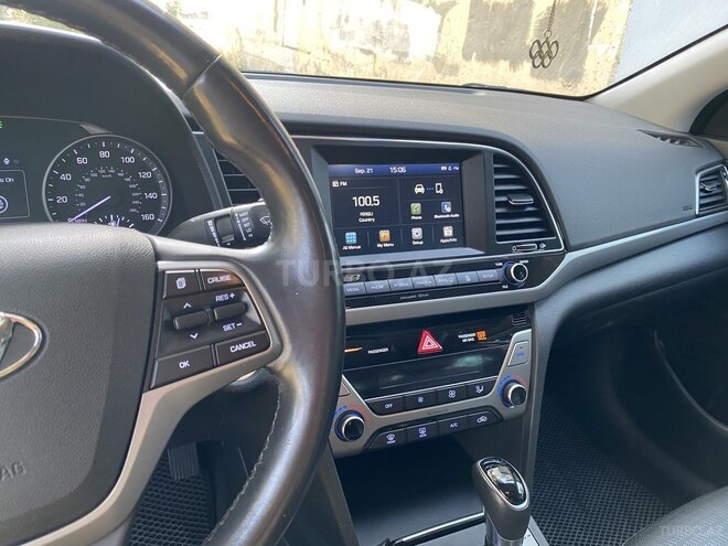 Hyundai Elantra 2017, 85,295 km - 2.0 л - Bakı