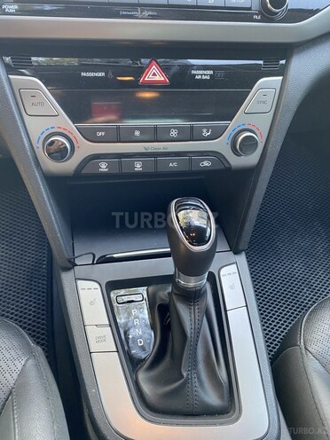 Hyundai Elantra 2017, 85,295 km - 2.0 л - Bakı