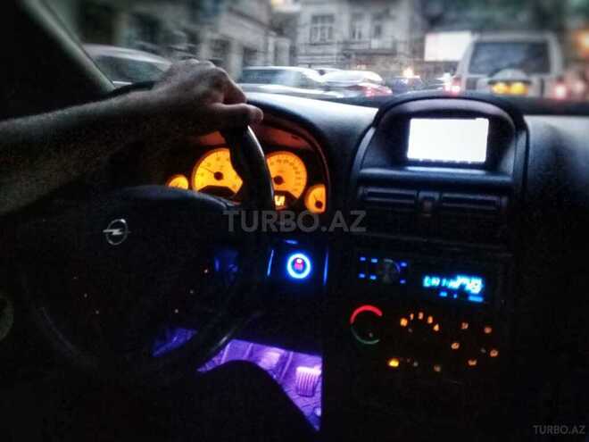 Opel Astra 1998, 270,000 km - 1.6 л - Bakı