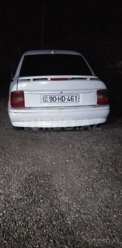 Opel Vectra 1995, 346,933 km - 2.0 l - Qusar