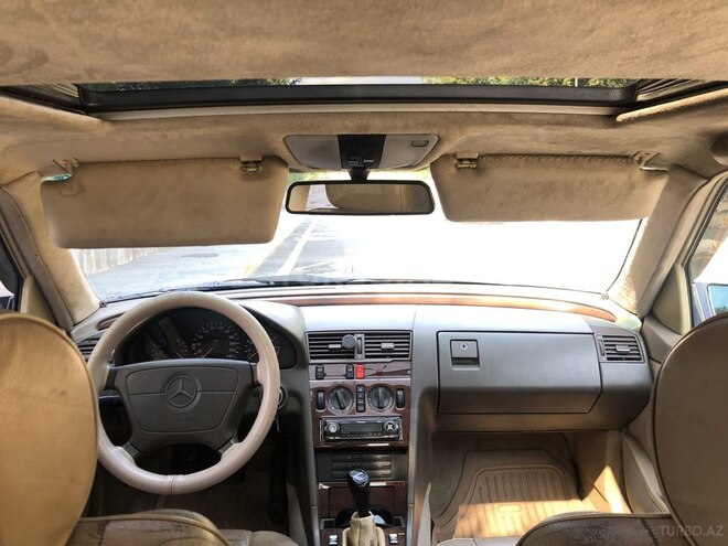Mercedes C 200 1994, 270,000 km - 2.0 l - Zaqatala
