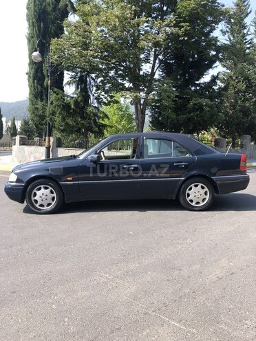 Mercedes C 200 1994, 270,000 km - 2.0 l - Zaqatala