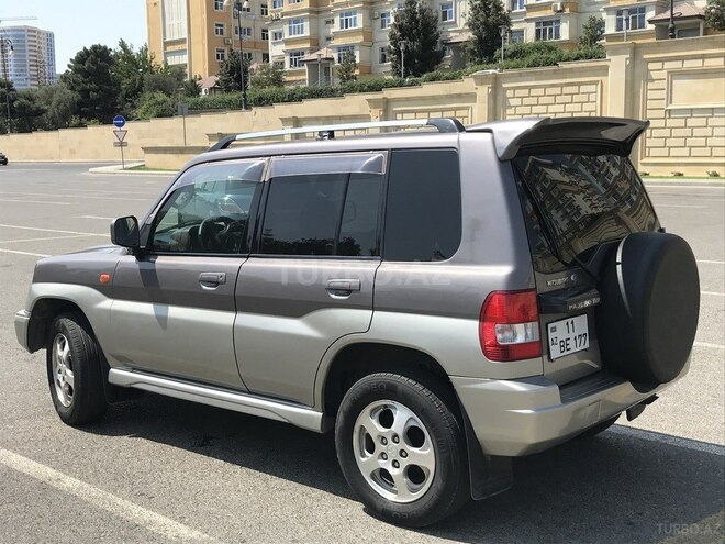 Mitsubishi Pajero io 1998, 290,000 km - 1.8 л - Bakı