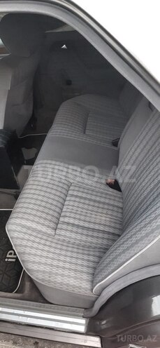 Mercedes E 230 1991, 240,000 km - 2.3 л - Bakı