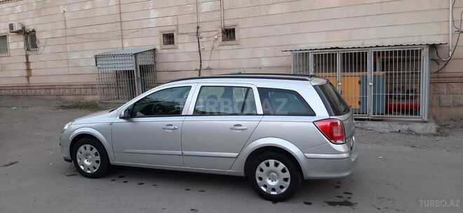 Opel Astra 2005, 143,000 km - 1.4 l - Gəncə