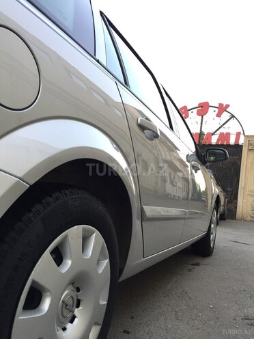 Opel Astra 2005, 143,000 km - 1.4 l - Gəncə