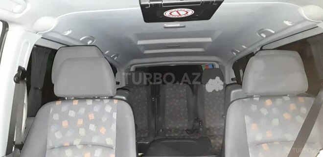 Mercedes Vito 111 2008, 260,000 km - 2.2 l - Qax