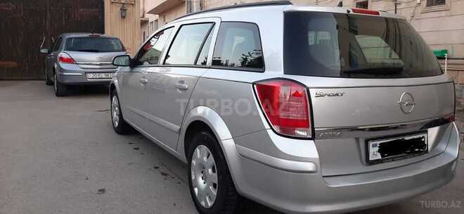 Opel Astra 2005, 143,000 km - 1.4 l - Gəncə