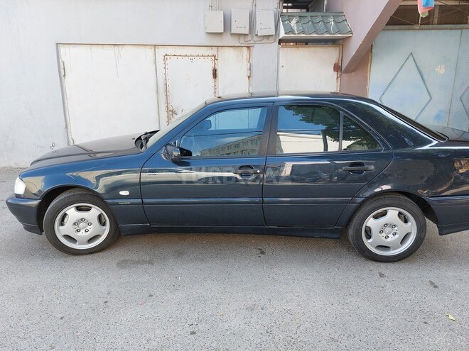 Mercedes C 180 1998, 399,999 km - 1.8 л - Bakı
