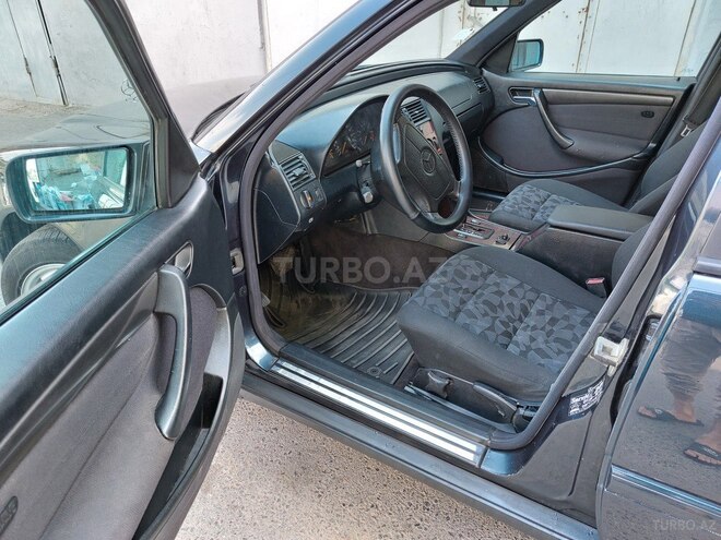 Mercedes C 180 1998, 399,999 km - 1.8 л - Bakı