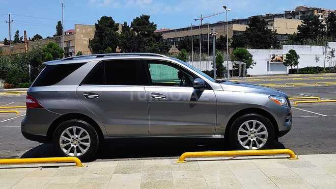 Mercedes ML 350 2015, 84,000 km - 3.0 l - Bakı