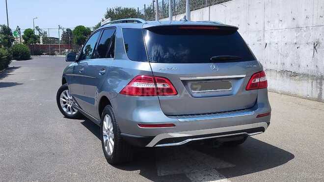 Mercedes ML 350 2015, 84,000 km - 3.0 l - Bakı