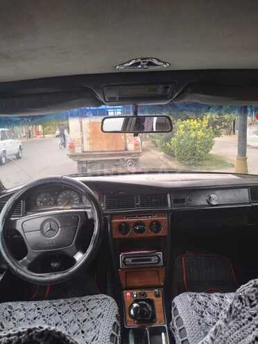 Mercedes 190 1992, 352,456 km - 2.0 l - Mingəçevir