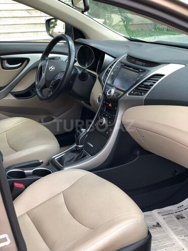 Hyundai Elantra 2014, 102,000 km - 1.8 l - Bakı