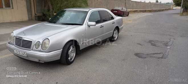 Mercedes E 230 1997, 296,000 km - 2.3 l - Bakı