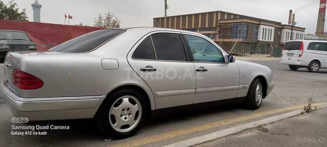 Mercedes E 230 1997, 296,000 km - 2.3 l - Bakı