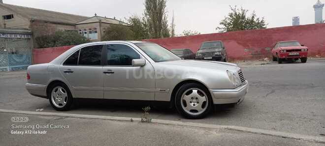 Mercedes E 230 1997, 296,000 km - 2.3 l - Bakı