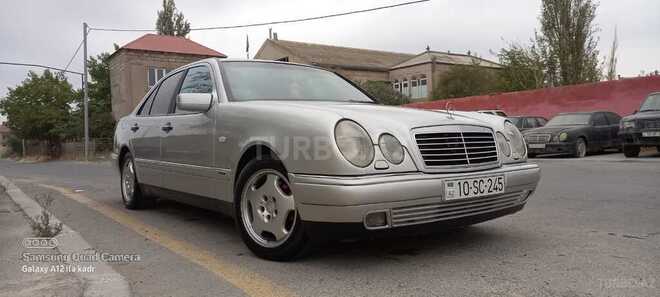 Mercedes E 230 1997, 296,000 km - 2.3 l - Bakı