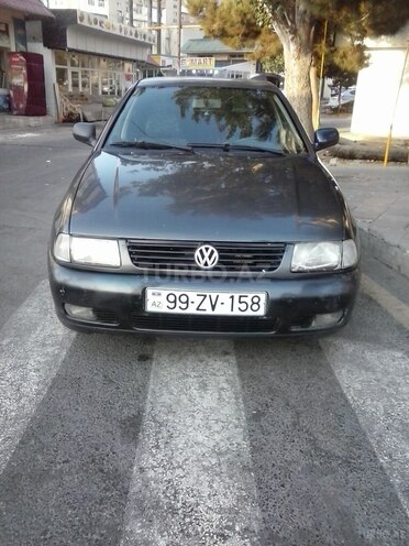 Volkswagen Polo 1997, 138,000 km - 1.7 l - Bakı