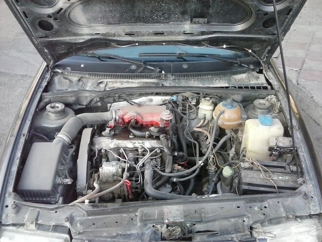 Volkswagen Polo 1997, 138,000 km - 1.7 l - Bakı