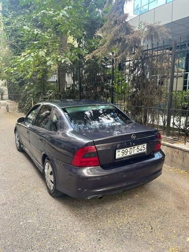 Opel Vectra 2000, 420,000 km - 2.0 l - Bakı