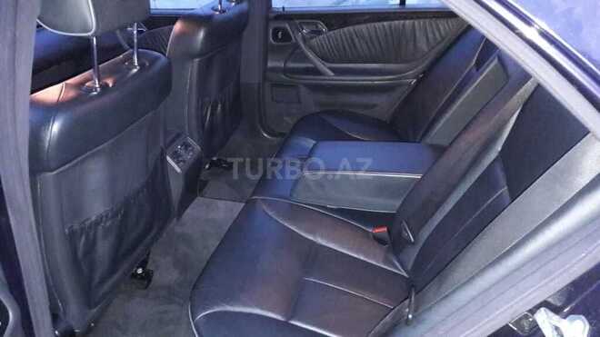 Mercedes E 240 2001, 350,000 km - 2.6 l - Bakı