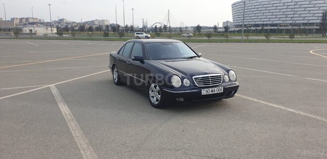 Mercedes E 240 2001, 350,000 km - 2.6 l - Bakı