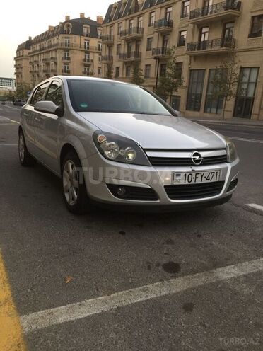 Opel Astra 2005, 220,000 km - 1.4 л - Bakı