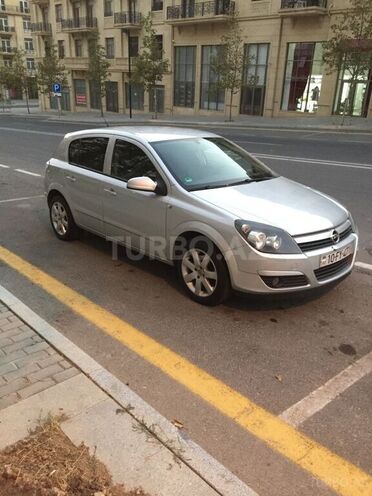 Opel Astra 2005, 220,000 km - 1.4 л - Bakı