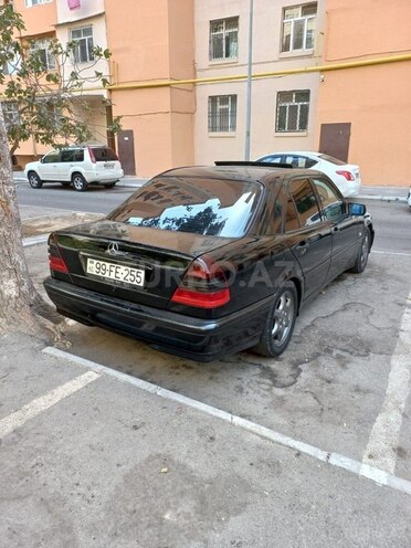 Mercedes C 180 1999, 441,000 km - 1.8 l - Bakı