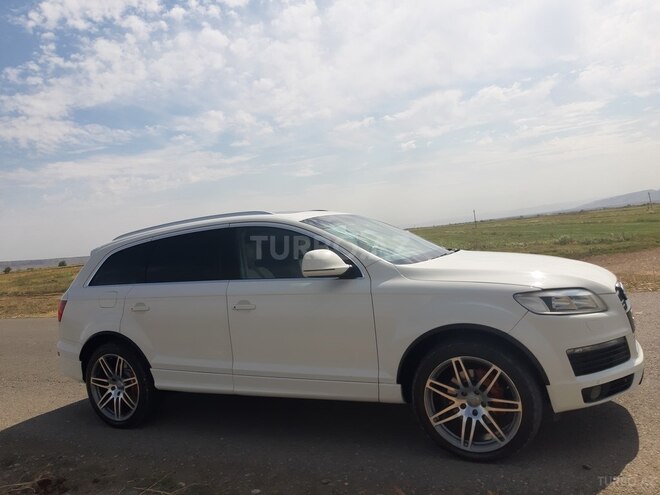 Audi Q7 2008, 190,000 km - 4.2 l - Tovuz