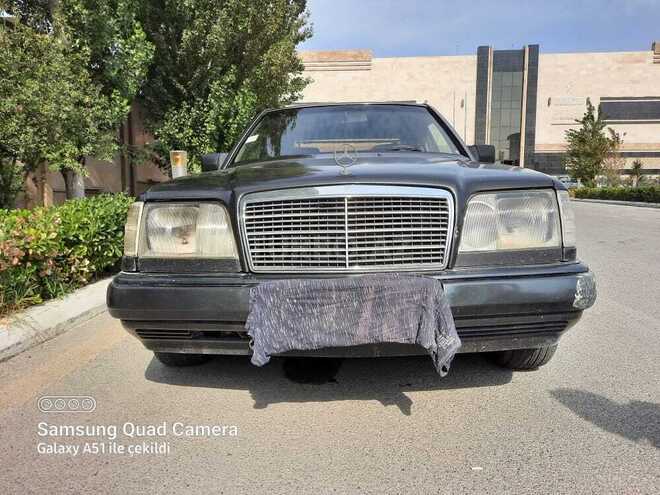 Mercedes E 250 1994, 360,000 km - 2.5 л - Bakı