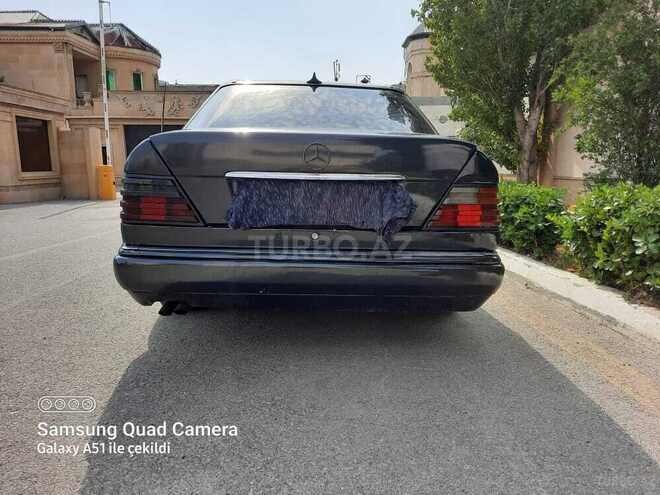 Mercedes E 250 1994, 360,000 km - 2.5 л - Bakı