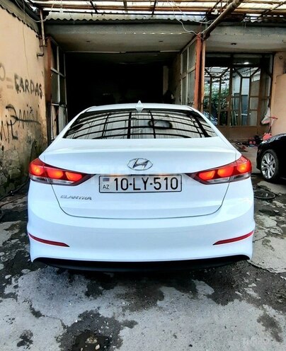 Hyundai Elantra 2017, 44,800 km - 2.0 l - Bakı