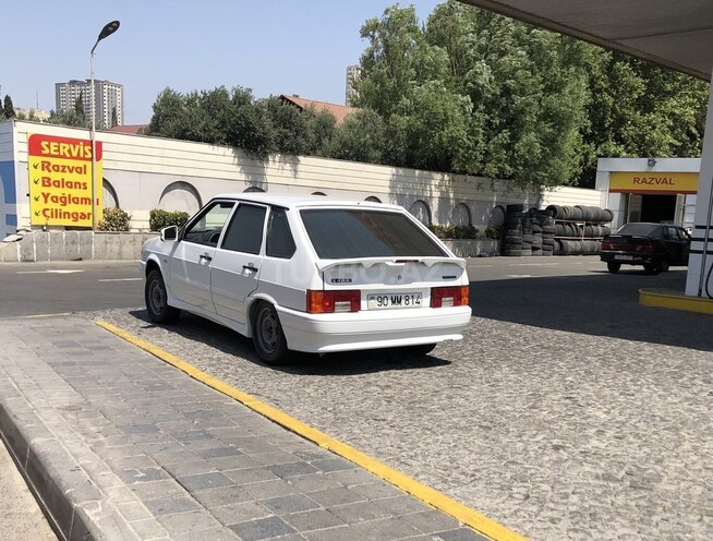 LADA (VAZ) 2114 2011, 348,000 km - 1.5 л - Salyan