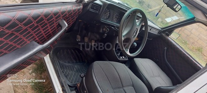 LADA (VAZ) 2107 2005, 195,000 km - 1.6 l - Quba