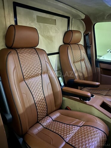 Volkswagen Transporter 2018, 34,000 km - 2.0 l - Bakı