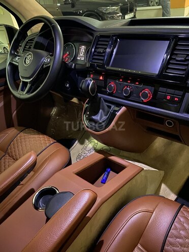 Volkswagen Transporter 2018, 34,000 km - 2.0 l - Bakı