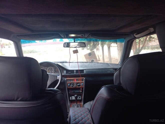 Mercedes E 280 1994, 380,000 km - 2.8 l - Masallı