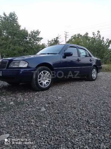 Mercedes C 180 1994, 299,000 km - 1.8 л - Quba